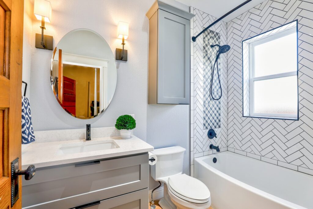 A clean bathroom with an interesting design.
